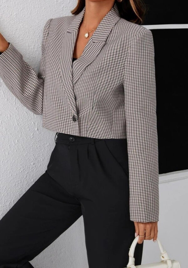 Blazer liso corto a cuadros - Image 3